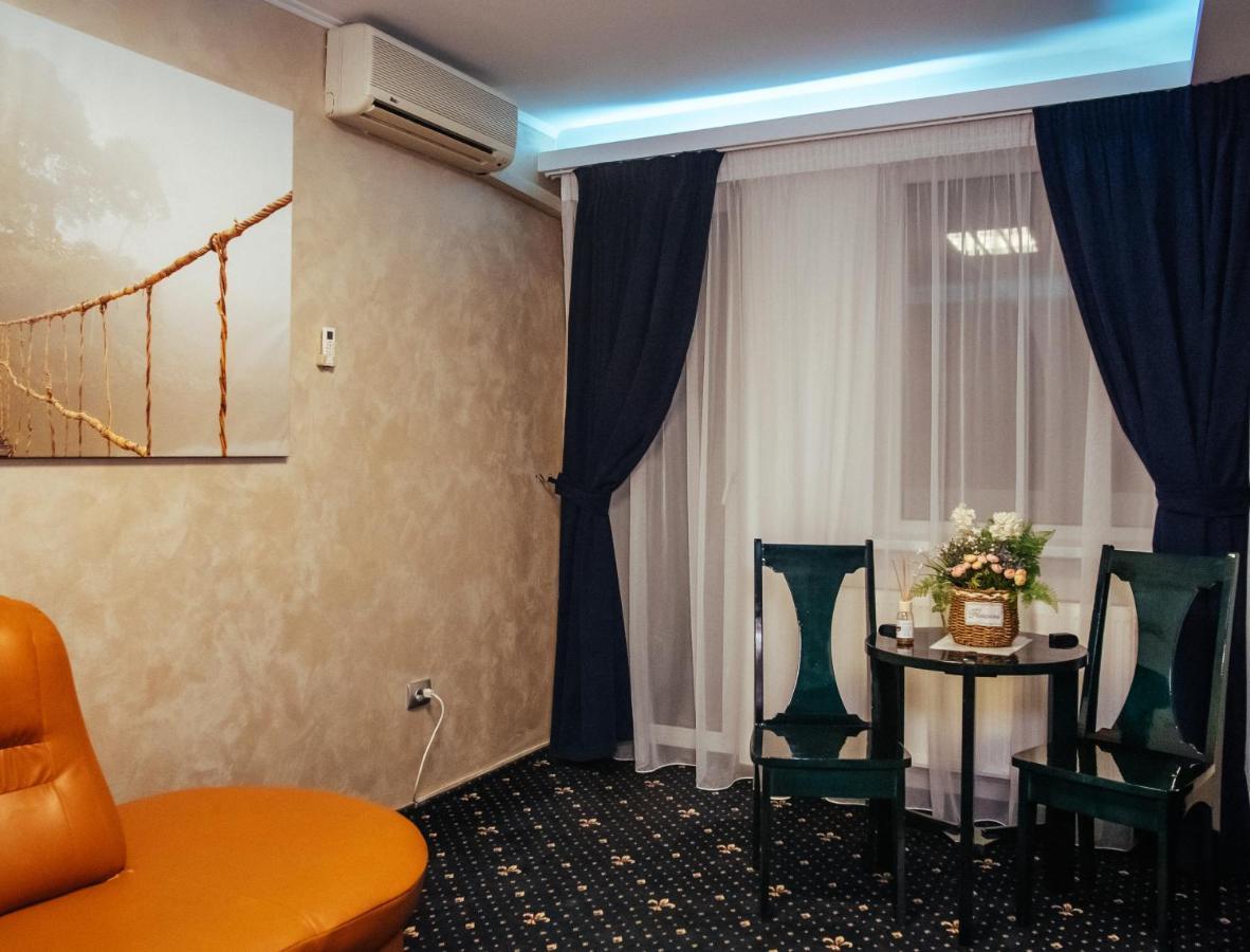 Hotel Restaurant Rustic Alexandria Exterior foto